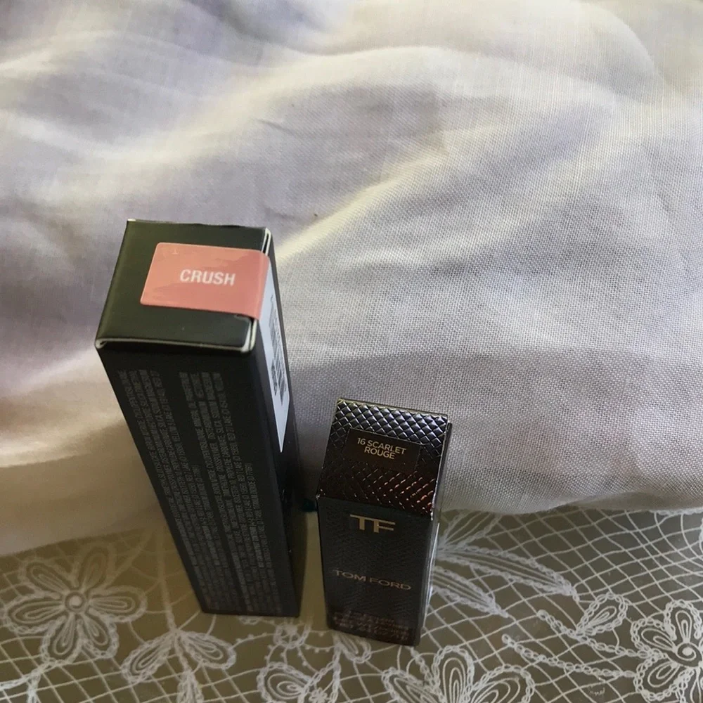 Tom Ford and Anastasia brands lipstick and liquid lipstick - Picture 4 of 5